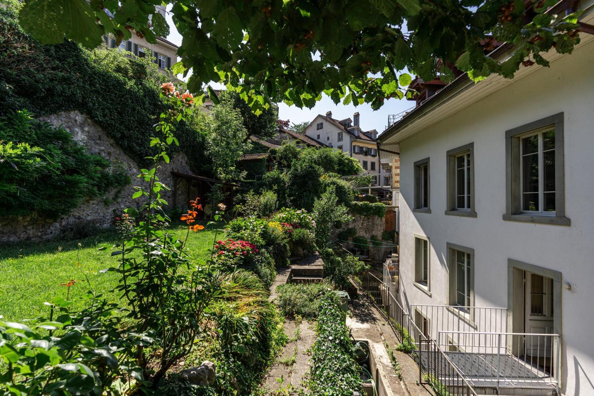 Historische Wohnung Im Herzen Der Thuner Altstadt Экстерьер фото