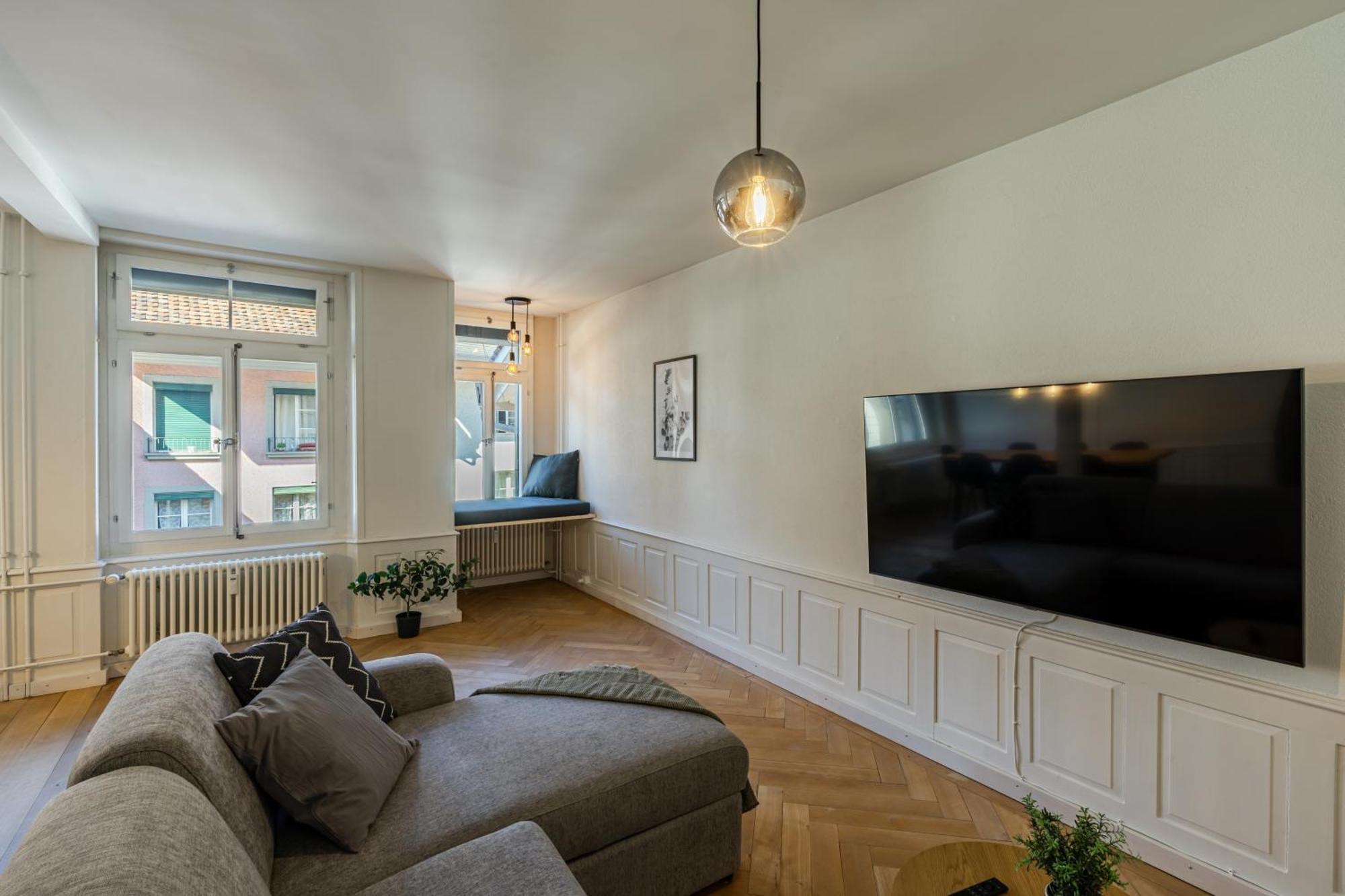 Historische Wohnung Im Herzen Der Thuner Altstadt Экстерьер фото